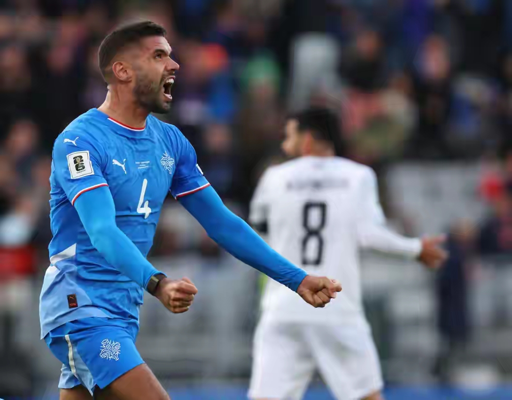 关于亚眠球队助教意外受伤，将缺席下一场比赛的信息